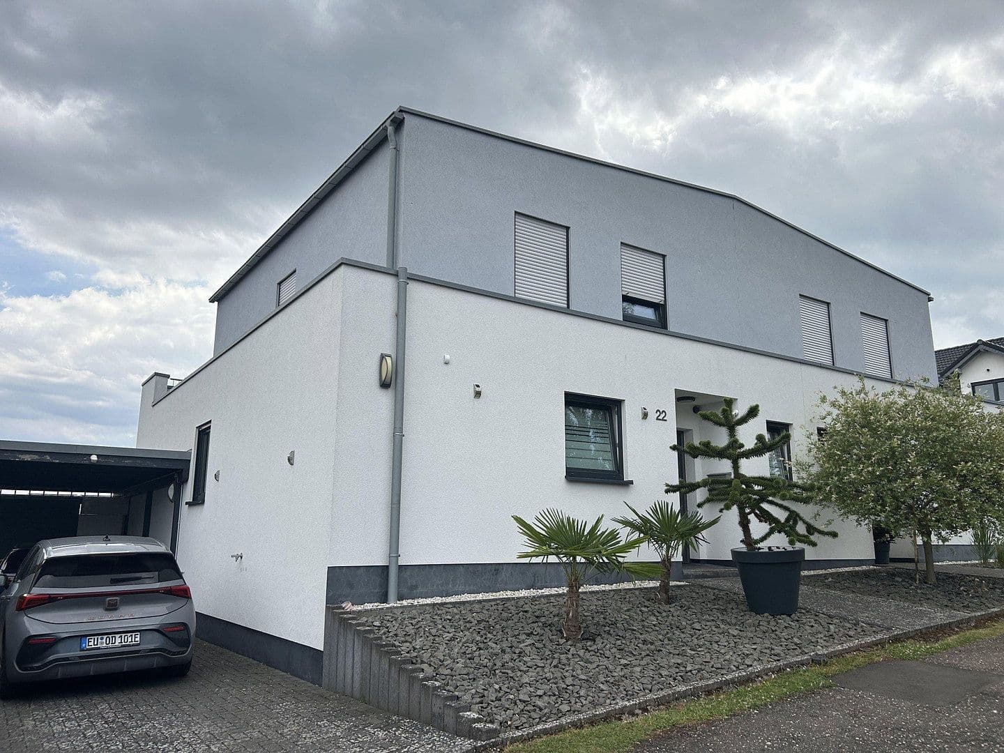 Prodej domu 137 m², pozemek 285 m², Mechernich, Severní Porýní-Vestfálsko Prodej domu 137 m², pozemek 285 m², Mechernich, Severní Porýní-Vestfálsko