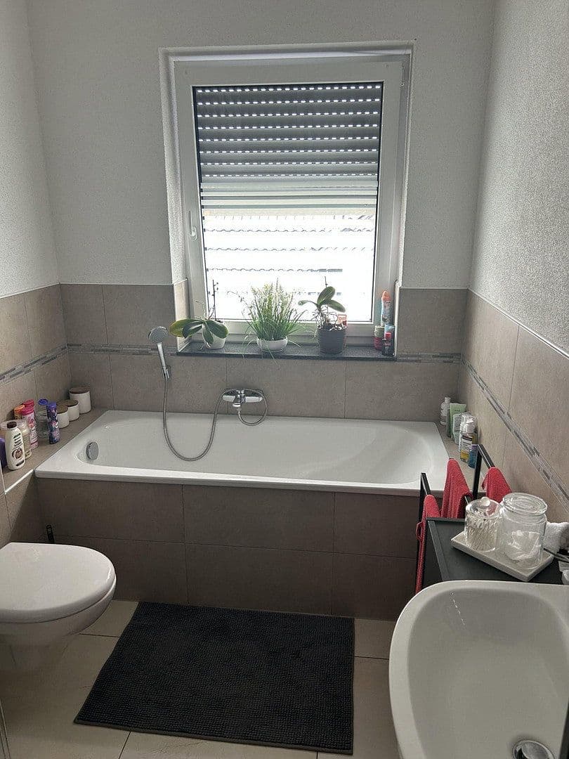 Prodej domu 137 m², pozemek 285 m², Mechernich, Severní Porýní-Vestfálsko Prodej domu 137 m², pozemek 285 m², Mechernich, Severní Porýní-Vestfálsko
