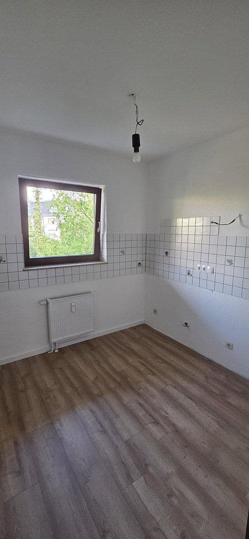 Pronájem bytu 2+1 64 m², Marienthalerstr.10, Wiesbaden, Hessen Pronájem bytu 2+1 64 m², Marienthalerstr.10, Wiesbaden, Hessen