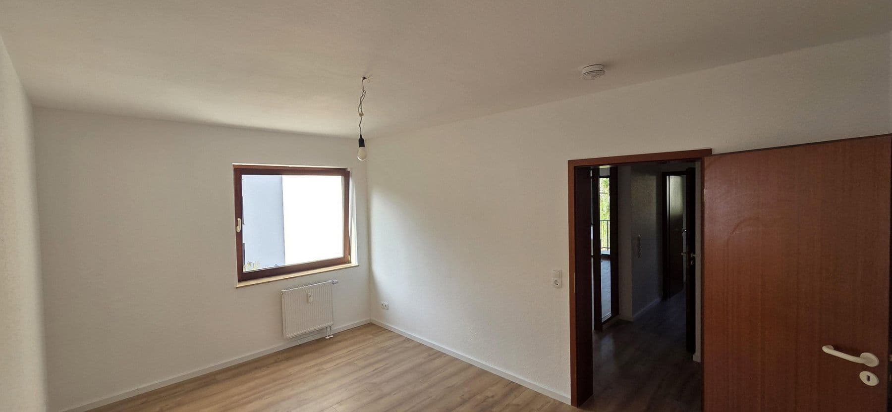 Pronájem bytu 2+1 64 m², Marienthalerstr.10, Wiesbaden, Hessen Pronájem bytu 2+1 64 m², Marienthalerstr.10, Wiesbaden, Hessen
