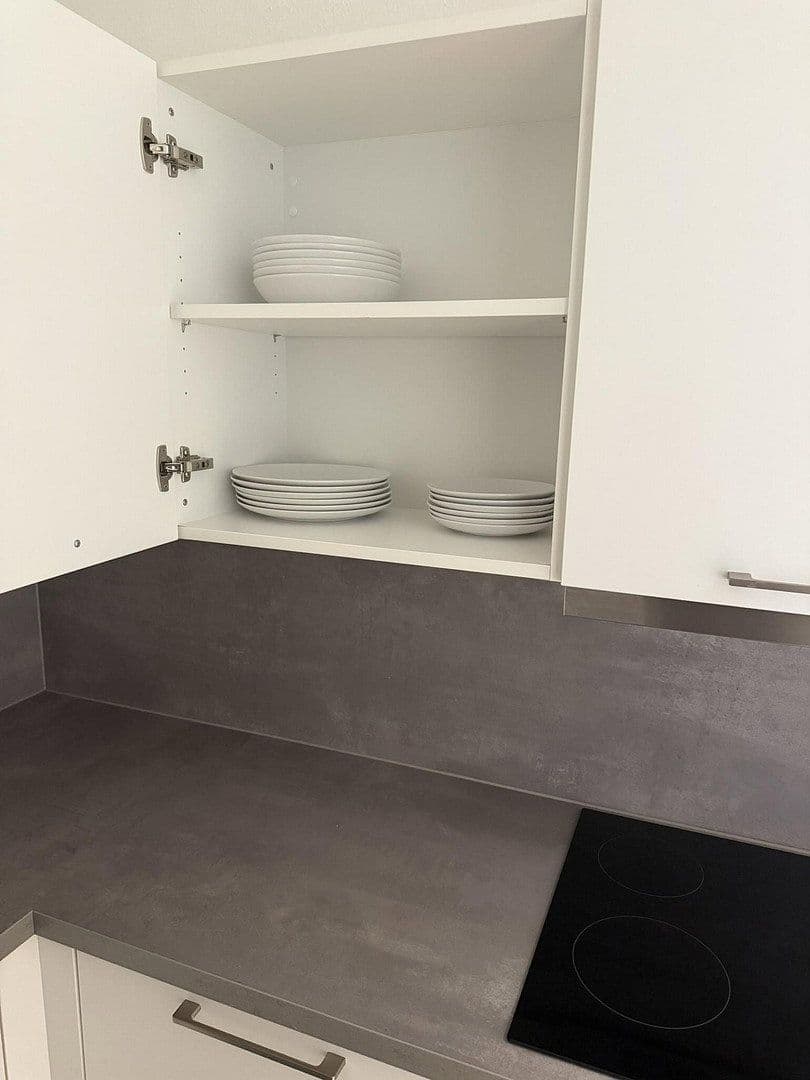 Pronájem bytu 1+1 35 m², Lavesstr. 76, Hannover, Dolní Sasko Pronájem bytu 1+1 35 m², Lavesstr. 76, Hannover, Dolní Sasko