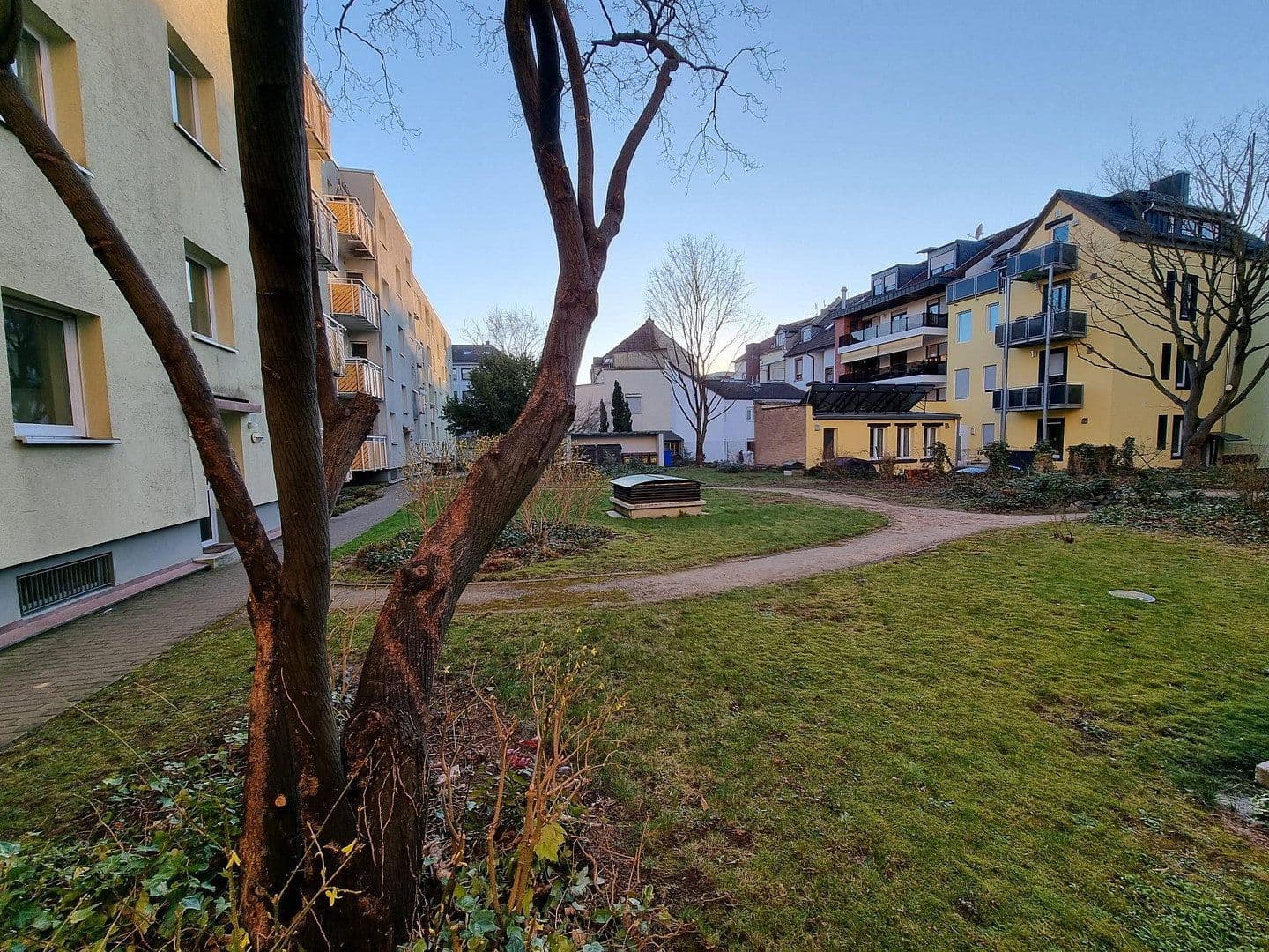 Pronájem bytu 1+kk 40 m², Breslauer Straße 21, Aschaffenburg, Bavorsko Pronájem bytu 1+kk 40 m², Breslauer Straße 21, Aschaffenburg, Bavorsko