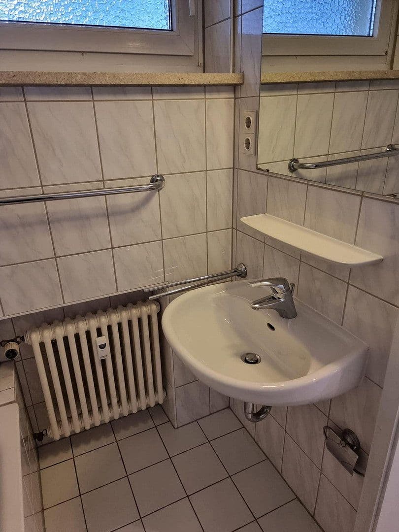 Pronájem bytu 1+kk 40 m², Breslauer Straße 21, Aschaffenburg, Bavorsko Pronájem bytu 1+kk 40 m², Breslauer Straße 21, Aschaffenburg, Bavorsko