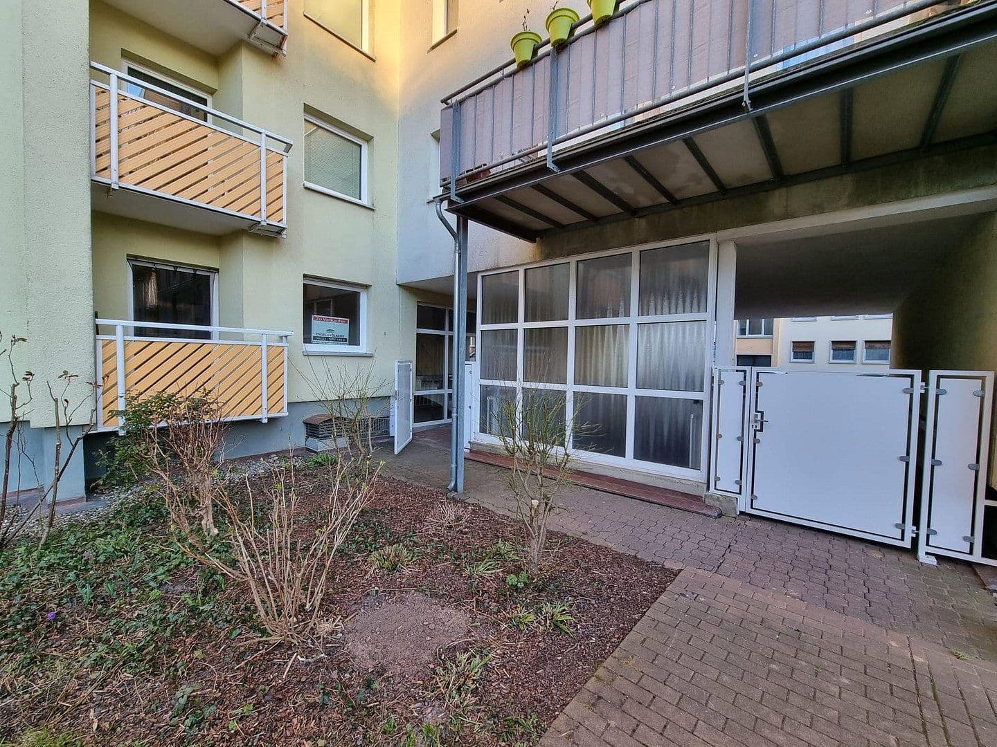 Pronájem bytu 1+kk 40 m², Breslauer Straße 21, Aschaffenburg, Bavorsko Pronájem bytu 1+kk 40 m², Breslauer Straße 21, Aschaffenburg, Bavorsko