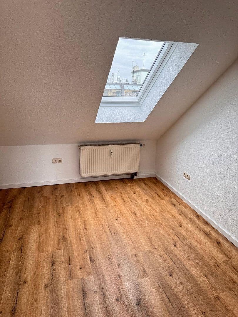 Pronájem bytu 3+1 50 m², Koblenzer Straße 17, Löhne, Severní Porýní-Vestfálsko Pronájem bytu 3+1 50 m², Koblenzer Straße 17, Löhne, Severní Porýní-Vestfálsko