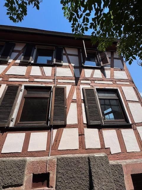 Prodej domu 220 m², pozemek 145 m², Gernsbach, Bádensko-Württembersko Prodej domu 220 m², pozemek 145 m², Gernsbach, Bádensko-Württembersko