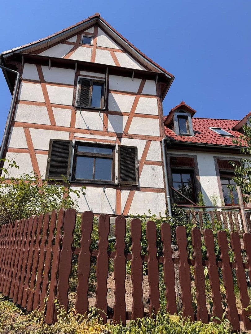 Prodej domu 220 m², pozemek 145 m², Gernsbach, Bádensko-Württembersko Prodej domu 220 m², pozemek 145 m², Gernsbach, Bádensko-Württembersko