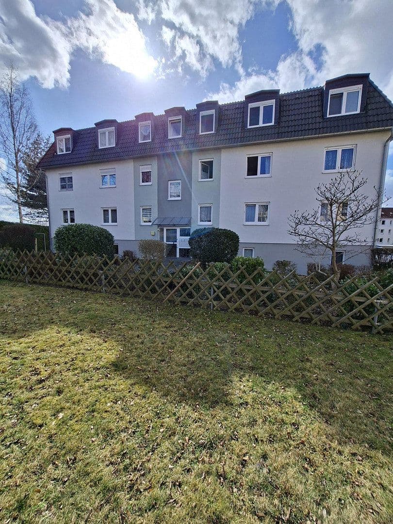 Pronájem bytu 2+1 59 m², Albert-Schweitzer-Siedlung 7b, Glauchau, Sasko Pronájem bytu 2+1 59 m², Albert-Schweitzer-Siedlung 7b, Glauchau, Sasko