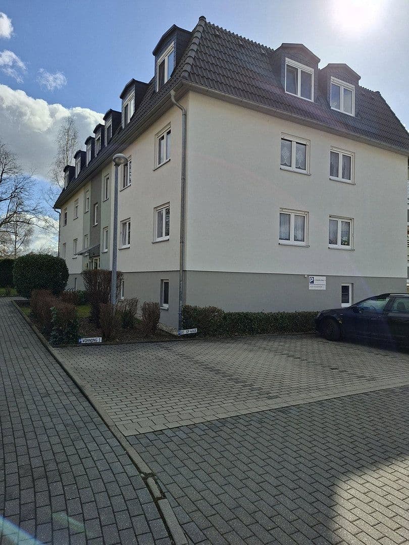 Pronájem bytu 2+1 59 m², Albert-Schweitzer-Siedlung 7b, Glauchau, Sasko Pronájem bytu 2+1 59 m², Albert-Schweitzer-Siedlung 7b, Glauchau, Sasko