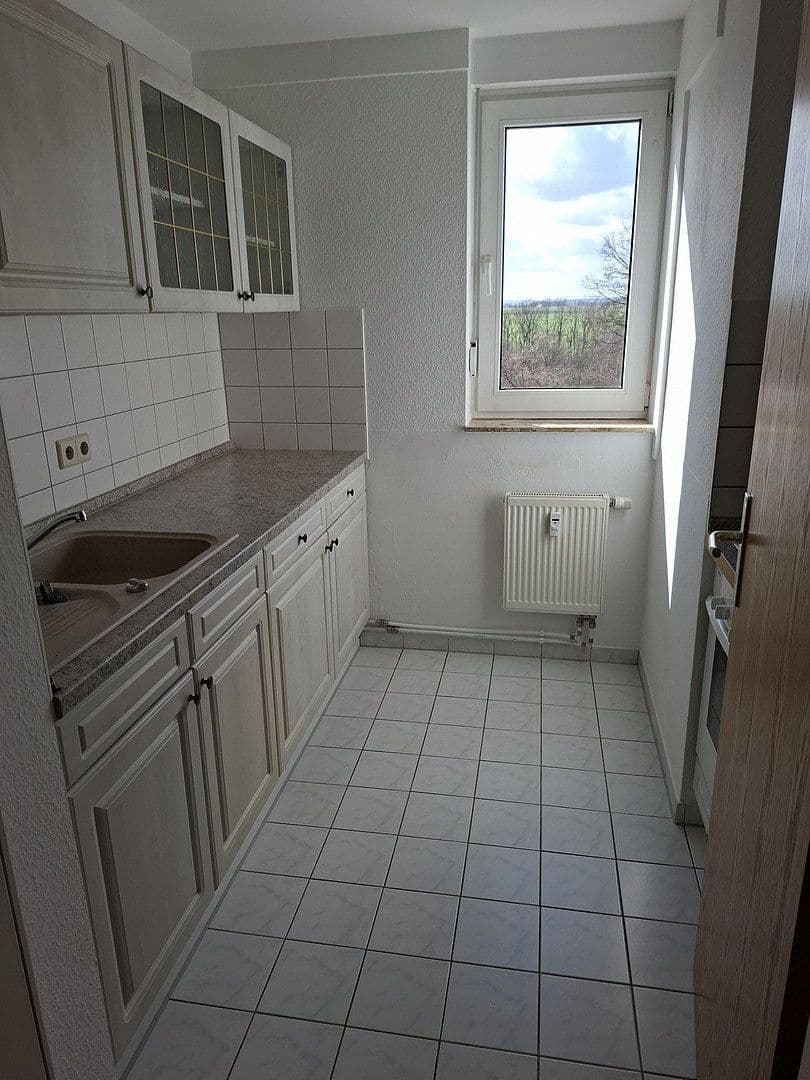 Pronájem bytu 2+1 59 m², Albert-Schweitzer-Siedlung 7b, Glauchau, Sasko Pronájem bytu 2+1 59 m², Albert-Schweitzer-Siedlung 7b, Glauchau, Sasko