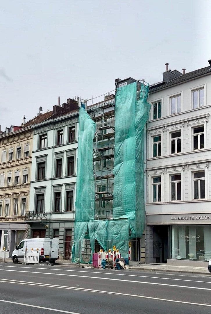 Pronájem bytu 3+1 46 m², Adalbertsteinweg 111, Cáchy, Severní Porýní-Vestfálsko Pronájem bytu 3+1 46 m², Adalbertsteinweg 111, Cáchy, Severní Porýní-Vestfálsko