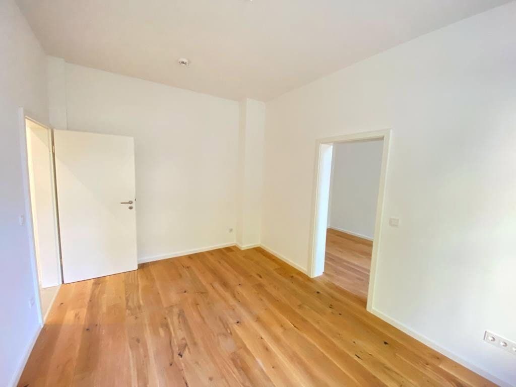 Pronájem bytu 2+1 40 m², Löwenstraße 30, Offenbach, Hessen Pronájem bytu 2+1 40 m², Löwenstraße 30, Offenbach, Hessen