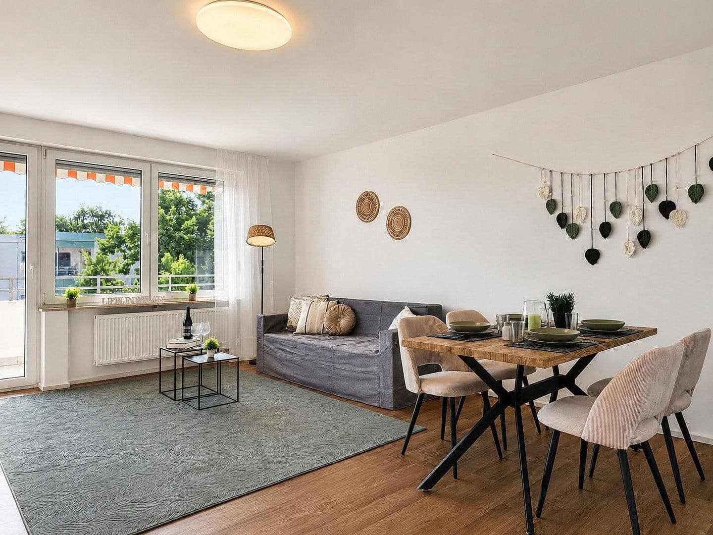 Prodej bytu 4+1 110 m², Niederwerrn, Bavorsko Prodej bytu 4+1 110 m², Niederwerrn, Bavorsko