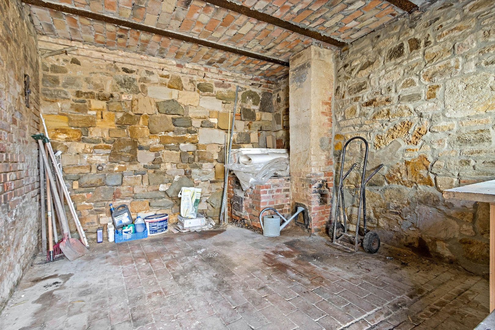 Prodej domu 110 m², pozemek 947 m², Rätherweg 7, Salzatal, Sasko-Anhaltsko Prodej domu 110 m², pozemek 947 m², Rätherweg 7, Salzatal, Sasko-Anhaltsko