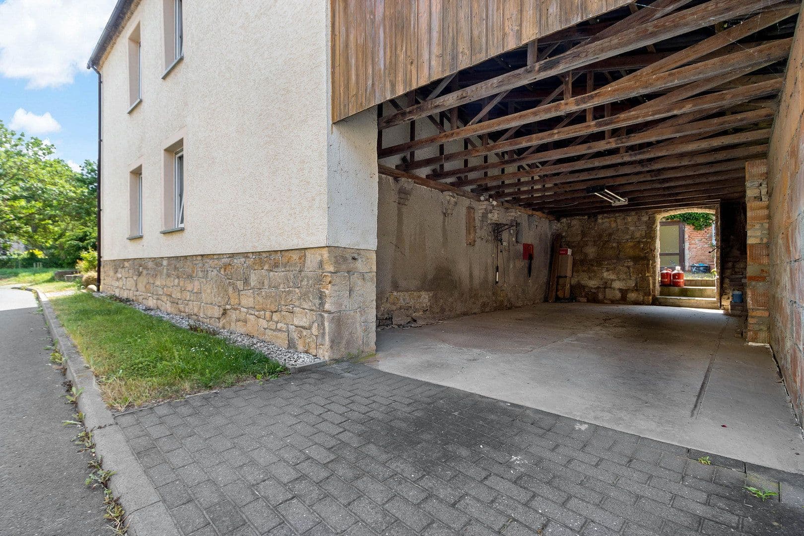 Prodej domu 110 m², pozemek 947 m², Rätherweg 7, Salzatal, Sasko-Anhaltsko Prodej domu 110 m², pozemek 947 m², Rätherweg 7, Salzatal, Sasko-Anhaltsko