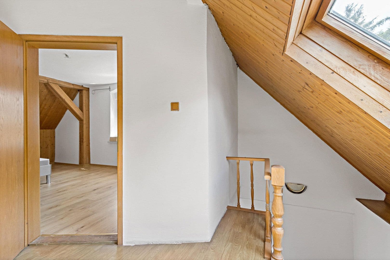 Prodej domu 110 m², pozemek 947 m², Rätherweg 7, Salzatal, Sasko-Anhaltsko Prodej domu 110 m², pozemek 947 m², Rätherweg 7, Salzatal, Sasko-Anhaltsko