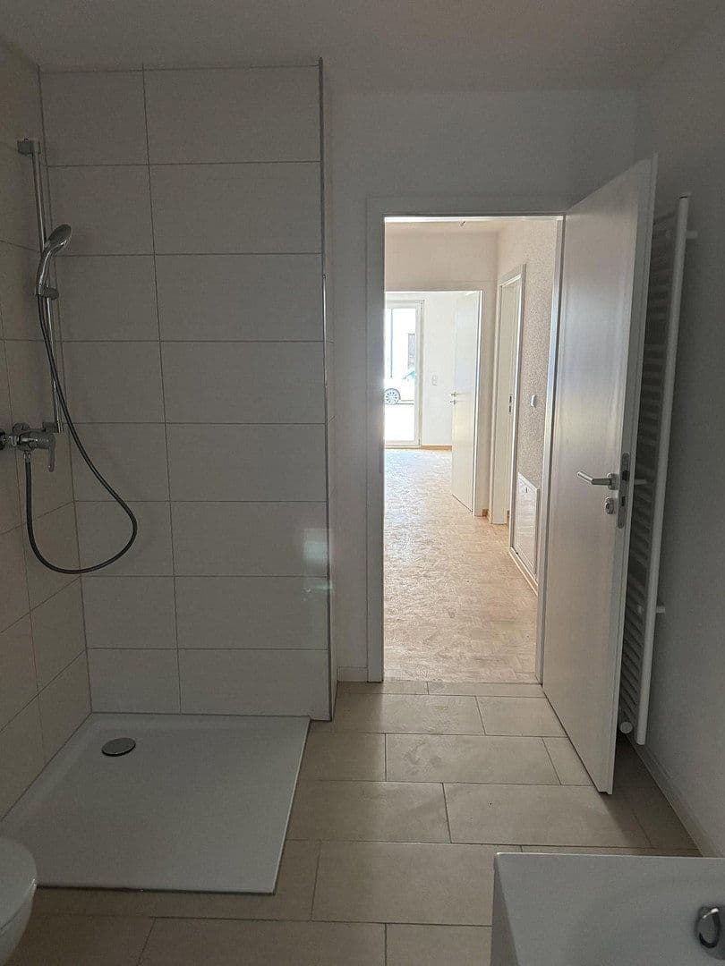 Pronájem domu 136 m², pozemek 141 m², Steinenbronnerstr. 33, Sindelfingen, Bádensko-Württembersko Pronájem domu 136 m², pozemek 141 m², Steinenbronnerstr. 33, Sindelfingen, Bádensko-Württembersko