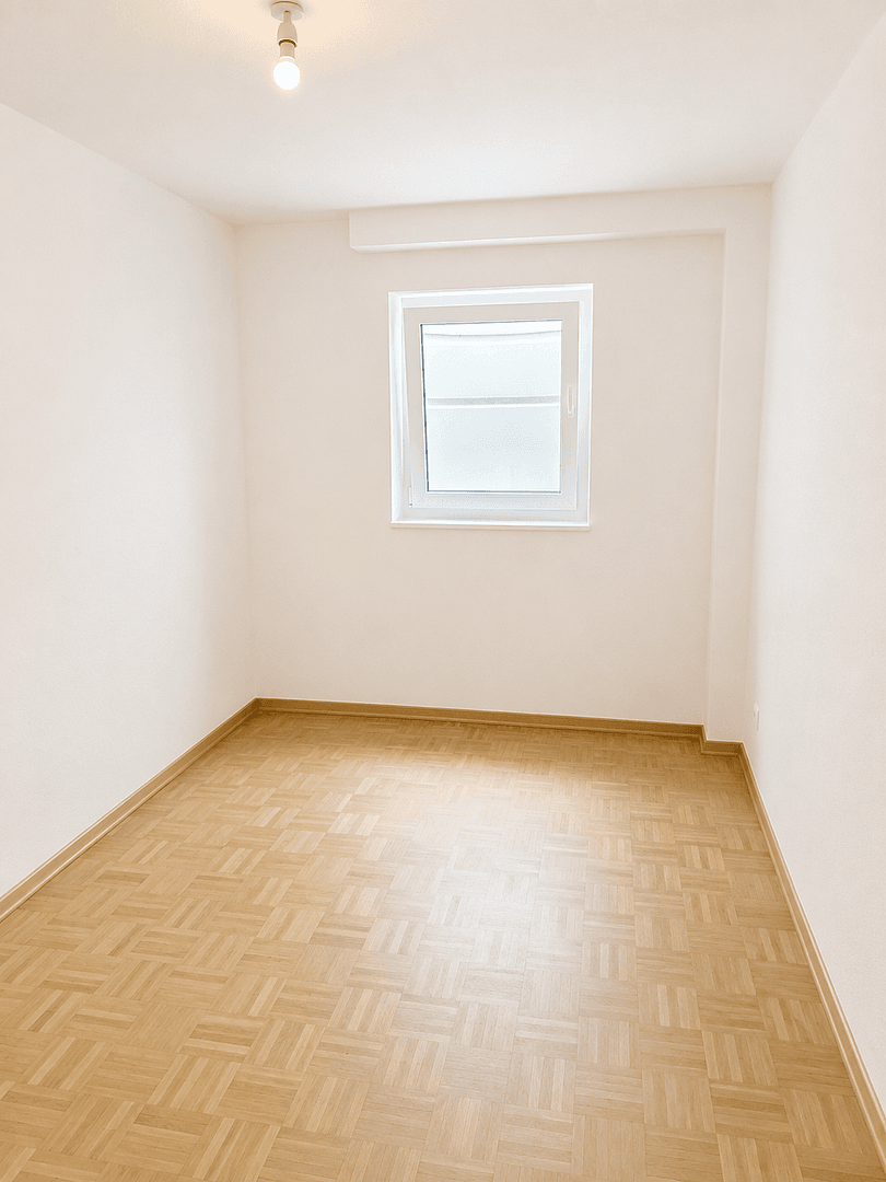 Pronájem domu 136 m², pozemek 141 m², Steinenbronnerstr. 33, Sindelfingen, Bádensko-Württembersko Pronájem domu 136 m², pozemek 141 m², Steinenbronnerstr. 33, Sindelfingen, Bádensko-Württembersko
