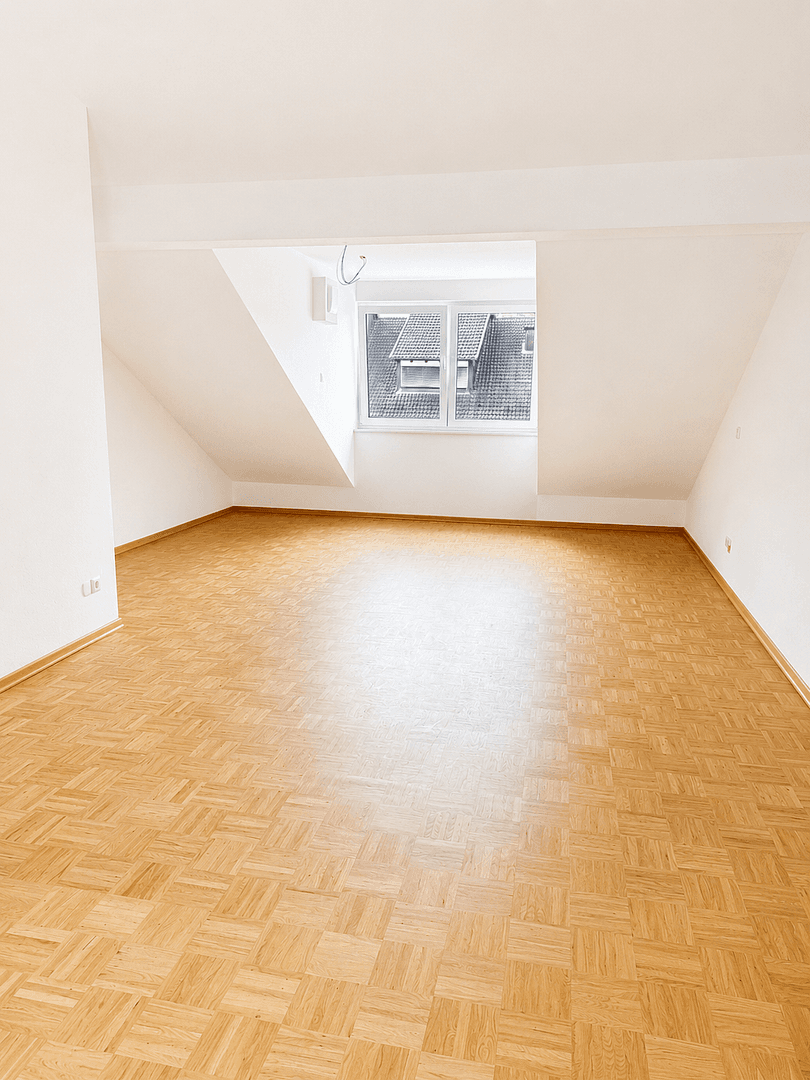 Pronájem domu 136 m², pozemek 141 m², Steinenbronnerstr. 33, Sindelfingen, Bádensko-Württembersko Pronájem domu 136 m², pozemek 141 m², Steinenbronnerstr. 33, Sindelfingen, Bádensko-Württembersko