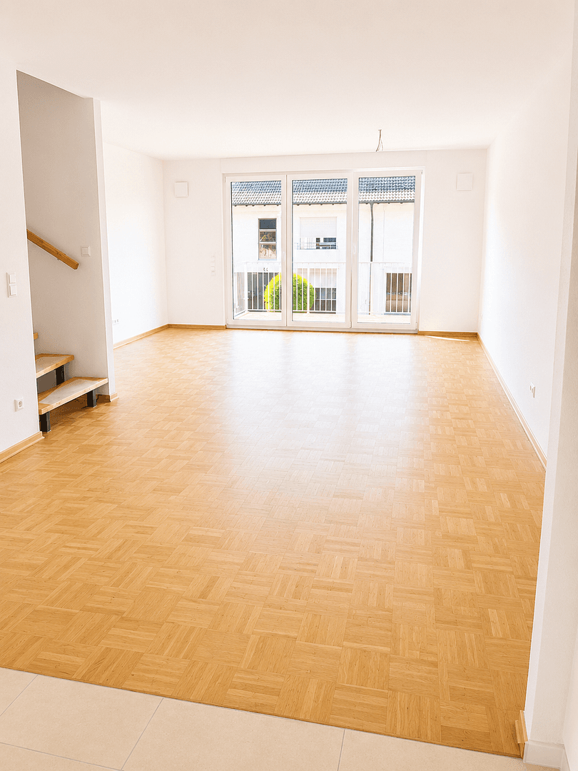 Pronájem domu 136 m², pozemek 141 m², Steinenbronnerstr. 33, Sindelfingen, Bádensko-Württembersko Pronájem domu 136 m², pozemek 141 m², Steinenbronnerstr. 33, Sindelfingen, Bádensko-Württembersko