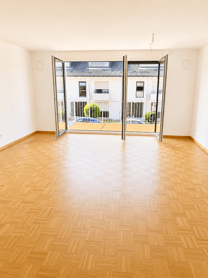 Pronájem domu 136 m², pozemek 141 m², Steinenbronnerstr. 33, Sindelfingen, Bádensko-Württembersko Pronájem domu 136 m², pozemek 141 m², Steinenbronnerstr. 33, Sindelfingen, Bádensko-Württembersko