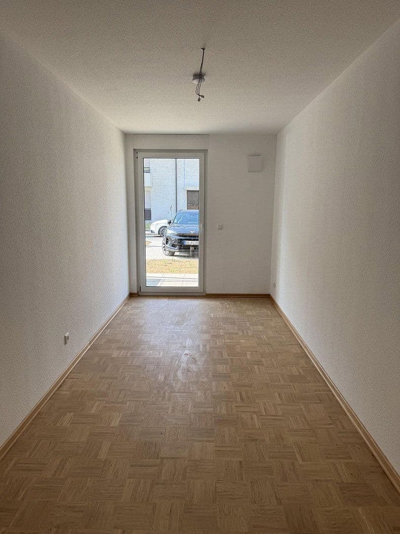 Pronájem domu 136 m², pozemek 141 m², Steinenbronnerstr. 33, Sindelfingen, Bádensko-Württembersko Pronájem domu 136 m², pozemek 141 m², Steinenbronnerstr. 33, Sindelfingen, Bádensko-Württembersko
