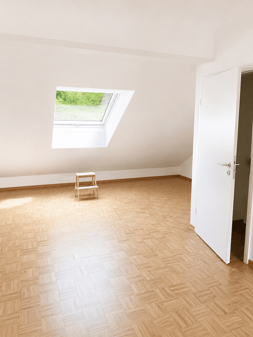 Pronájem domu 136 m², pozemek 141 m², Steinenbronnerstr. 33, Sindelfingen, Bádensko-Württembersko Pronájem domu 136 m², pozemek 141 m², Steinenbronnerstr. 33, Sindelfingen, Bádensko-Württembersko