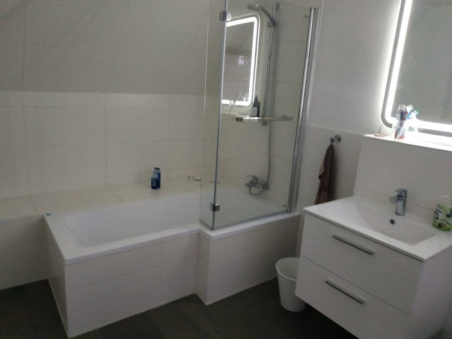 Pronájem bytu 2+1 57 m², Neue Straße 6, Aschersleben, Sasko-Anhaltsko Pronájem bytu 2+1 57 m², Neue Straße 6, Aschersleben, Sasko-Anhaltsko