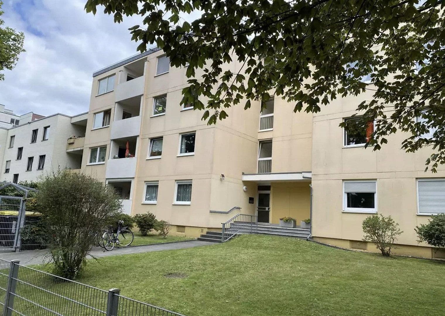 Prodej bytu 3+1 85 m², Ankerstraße 10, Sankt Augustin, Severní Porýní-Vestfálsko Prodej bytu 3+1 85 m², Ankerstraße 10, Sankt Augustin, Severní Porýní-Vestfálsko