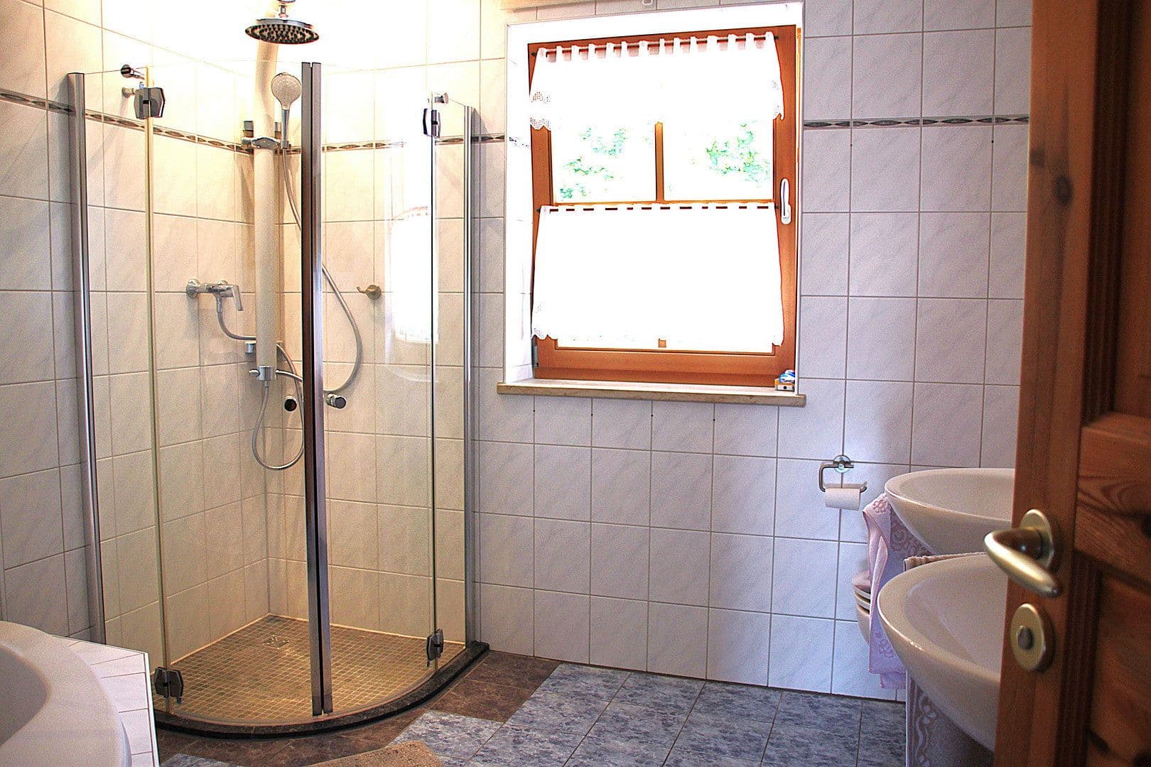 Prodej domu 150 m², pozemek 600 m², Icking, Bavorsko Prodej domu 150 m², pozemek 600 m², Icking, Bavorsko
