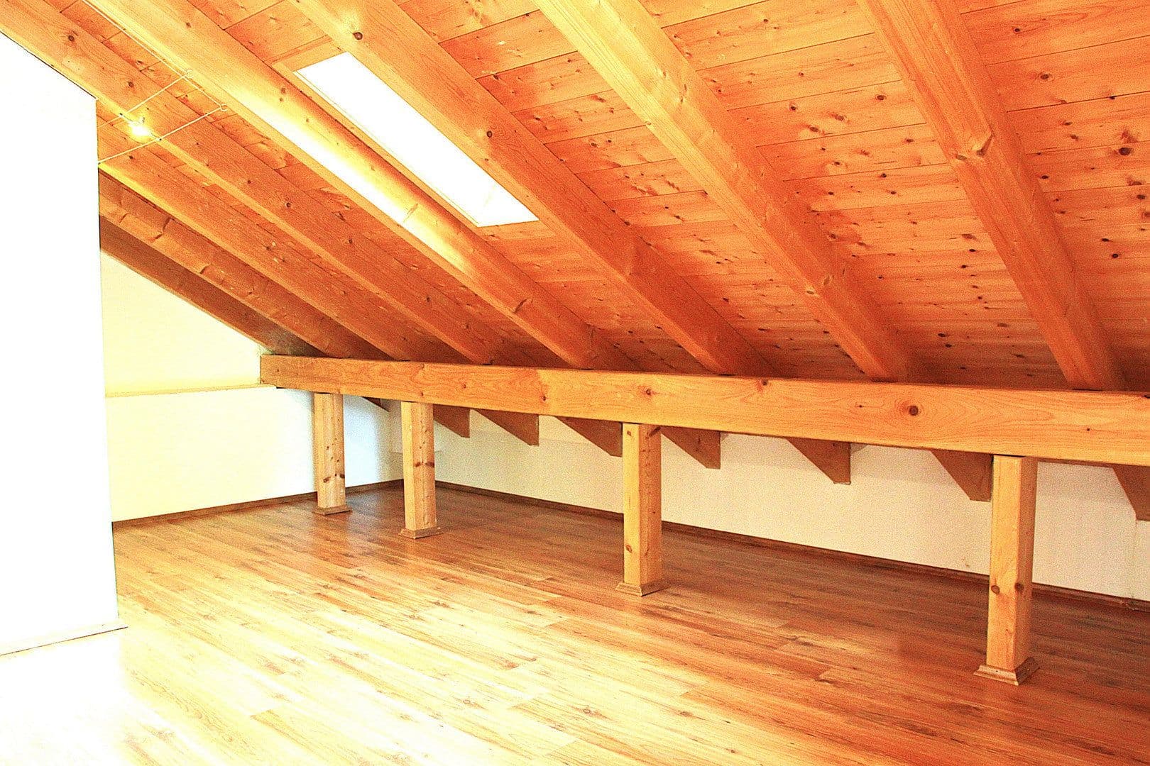 Prodej domu 150 m², pozemek 600 m², Icking, Bavorsko Prodej domu 150 m², pozemek 600 m², Icking, Bavorsko