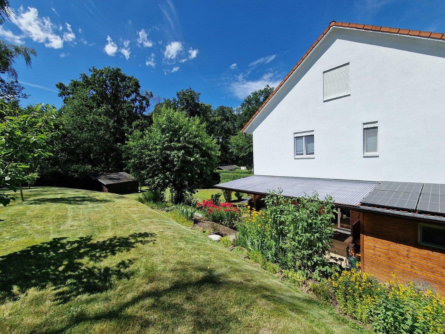 Prodej domu 145 m², pozemek 977 m², Ludwigsfelde, Braniborsko Prodej domu 145 m², pozemek 977 m², Ludwigsfelde, Braniborsko