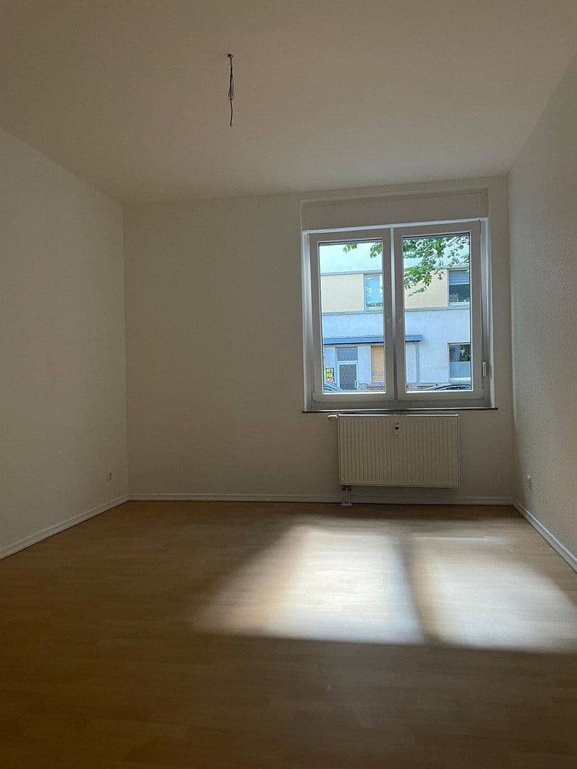 Prodej domu 572 m², pozemek 325 m², Dortmund, Severní Porýní-Vestfálsko Prodej domu 572 m², pozemek 325 m², Dortmund, Severní Porýní-Vestfálsko