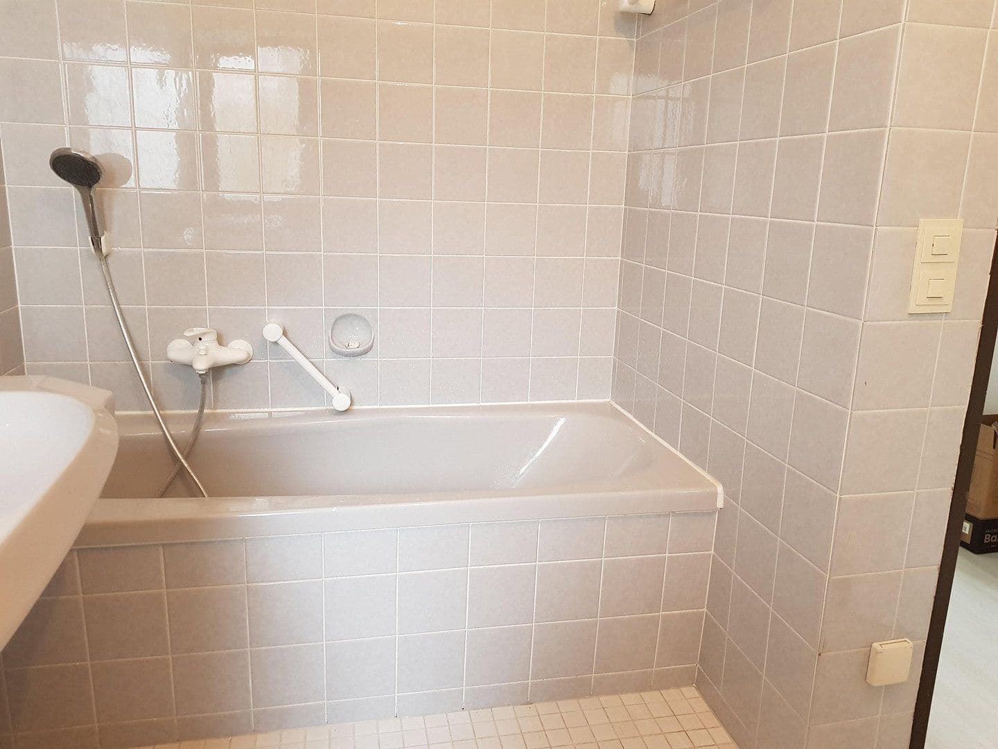Prodej domu 127 m², pozemek 261 m², Grasbrunn, Bavorsko Prodej domu 127 m², pozemek 261 m², Grasbrunn, Bavorsko