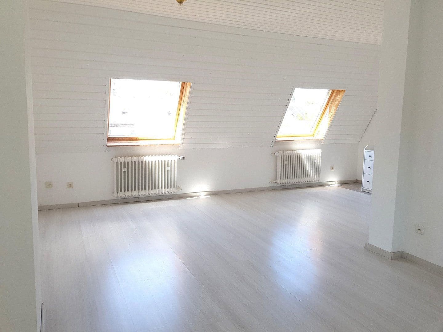 Prodej domu 127 m², pozemek 261 m², Grasbrunn, Bavorsko Prodej domu 127 m², pozemek 261 m², Grasbrunn, Bavorsko