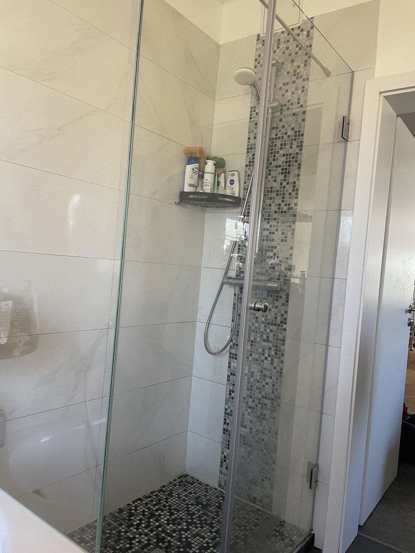 Prodej domu 110 m², pozemek 603 m², Berlin, Berlín Prodej domu 110 m², pozemek 603 m², Berlin, Berlín