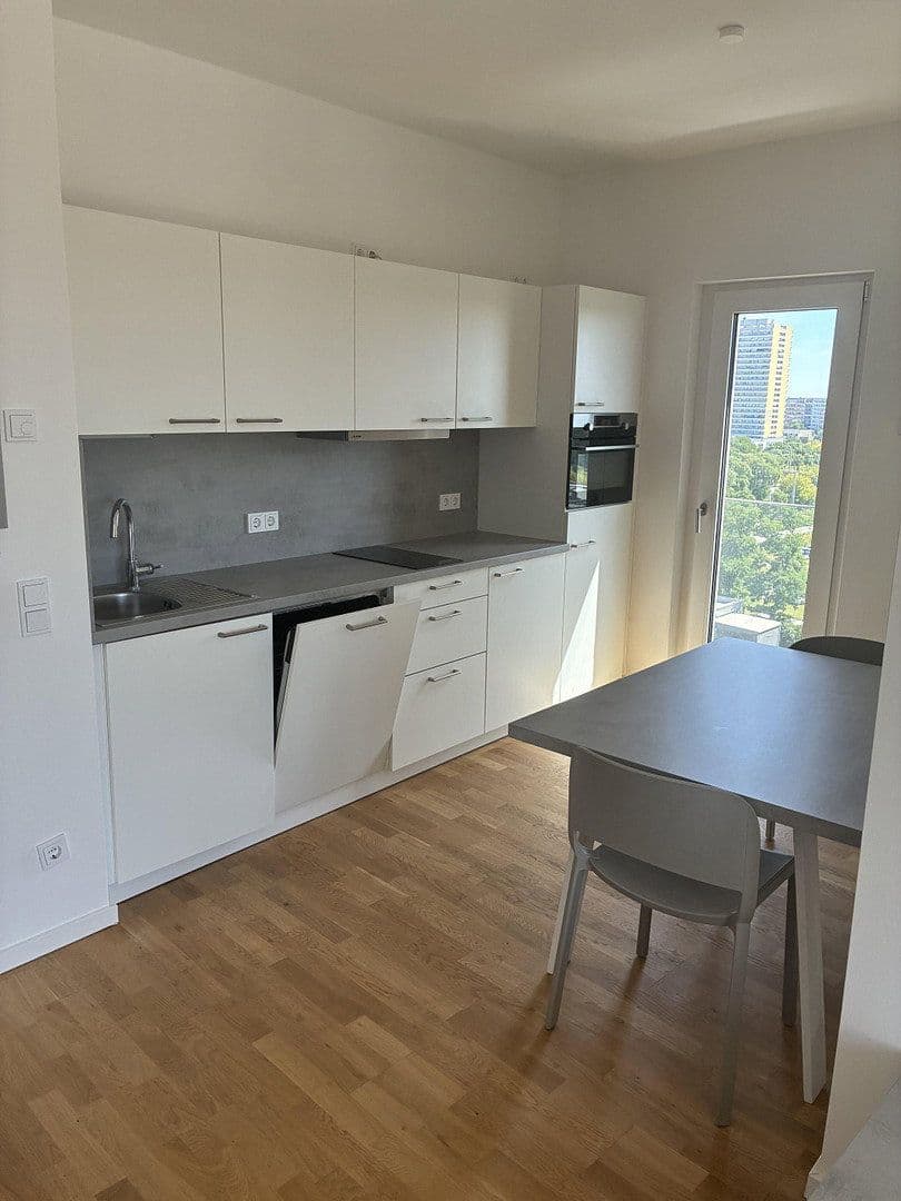Pronájem bytu 1+1 41 m², Berlin, Berlín Pronájem bytu 1+1 41 m², Berlin, Berlín