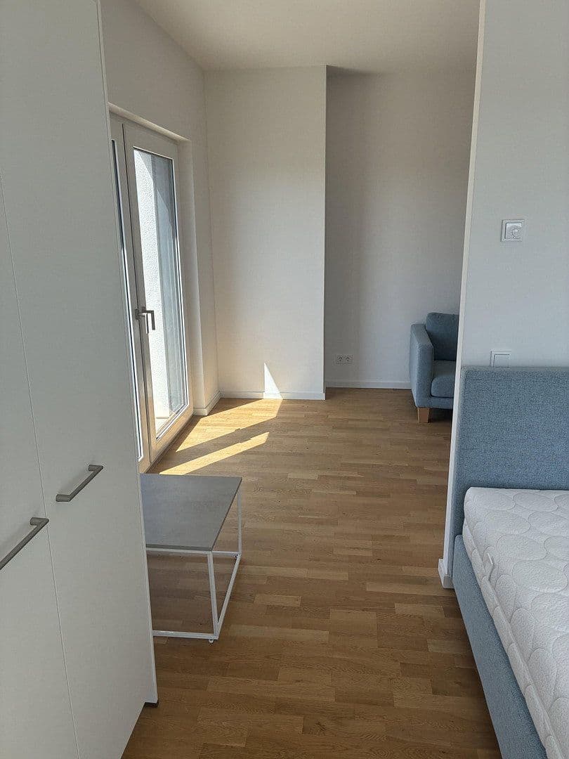Pronájem bytu 1+1 41 m², Berlin, Berlín Pronájem bytu 1+1 41 m², Berlin, Berlín