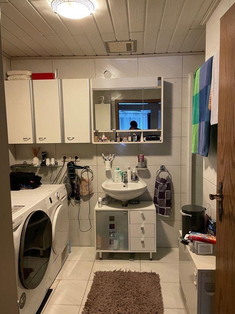 Prodej domu 404 m², pozemek 416 m², Tiefenbronn, Bádensko-Württembersko Prodej domu 404 m², pozemek 416 m², Tiefenbronn, Bádensko-Württembersko
