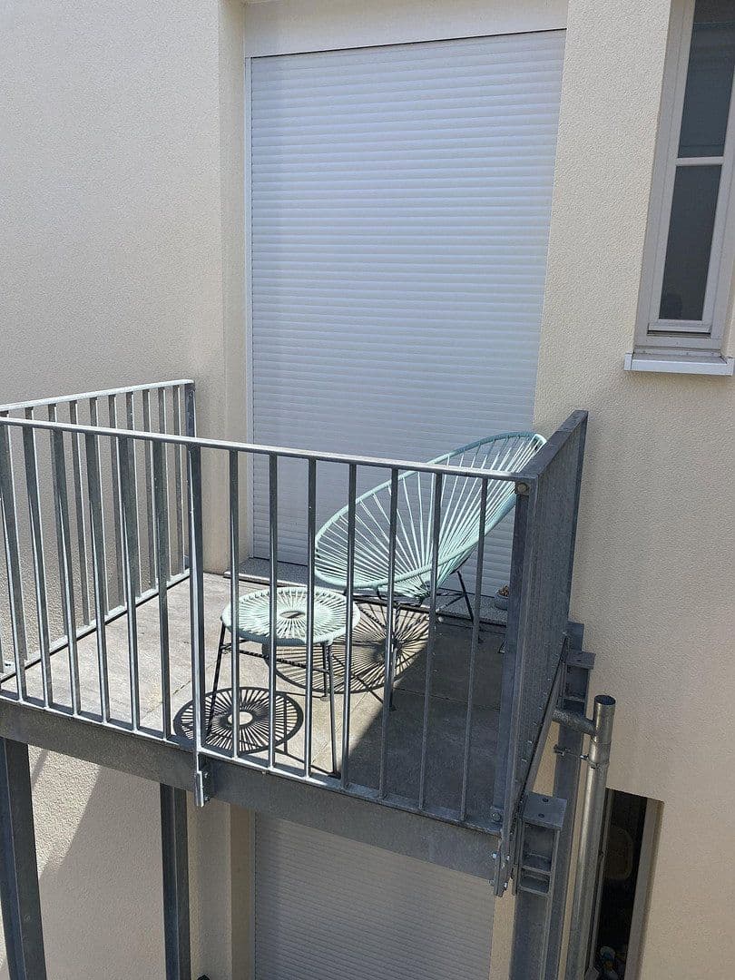 Pronájem bytu 4+1 100 m², Linnéstrasse 2, Pforzheim, Bádensko-Württembersko Pronájem bytu 4+1 100 m², Linnéstrasse 2, Pforzheim, Bádensko-Württembersko