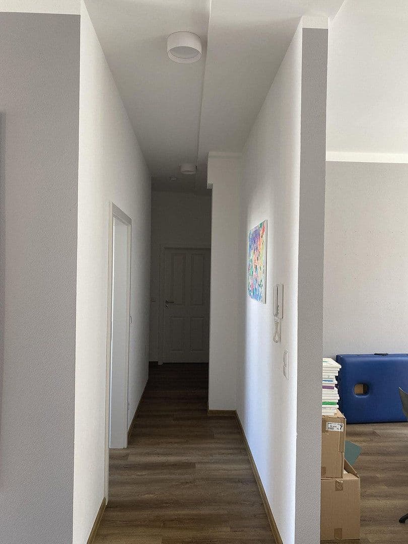 Pronájem bytu 4+1 100 m², Linnéstrasse 2, Pforzheim, Bádensko-Württembersko Pronájem bytu 4+1 100 m², Linnéstrasse 2, Pforzheim, Bádensko-Württembersko