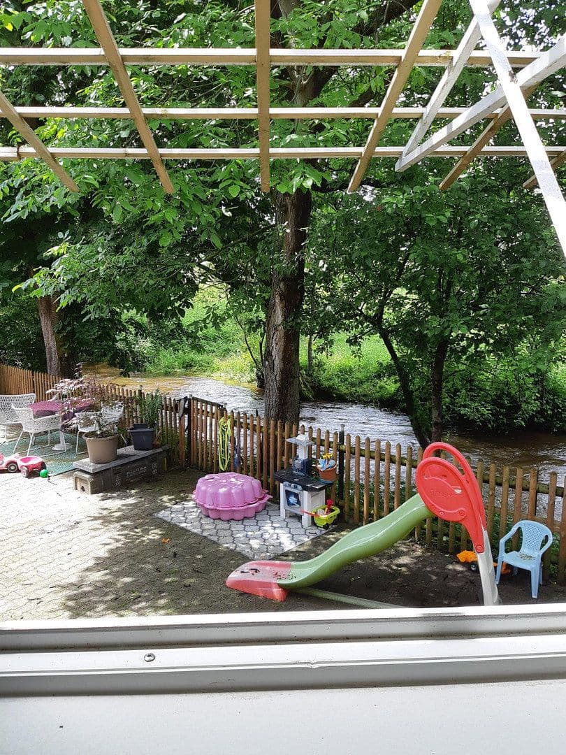 Prodej domu 310 m², pozemek 526 m², Wolpertswende, Bádensko-Württembersko Prodej domu 310 m², pozemek 526 m², Wolpertswende, Bádensko-Württembersko