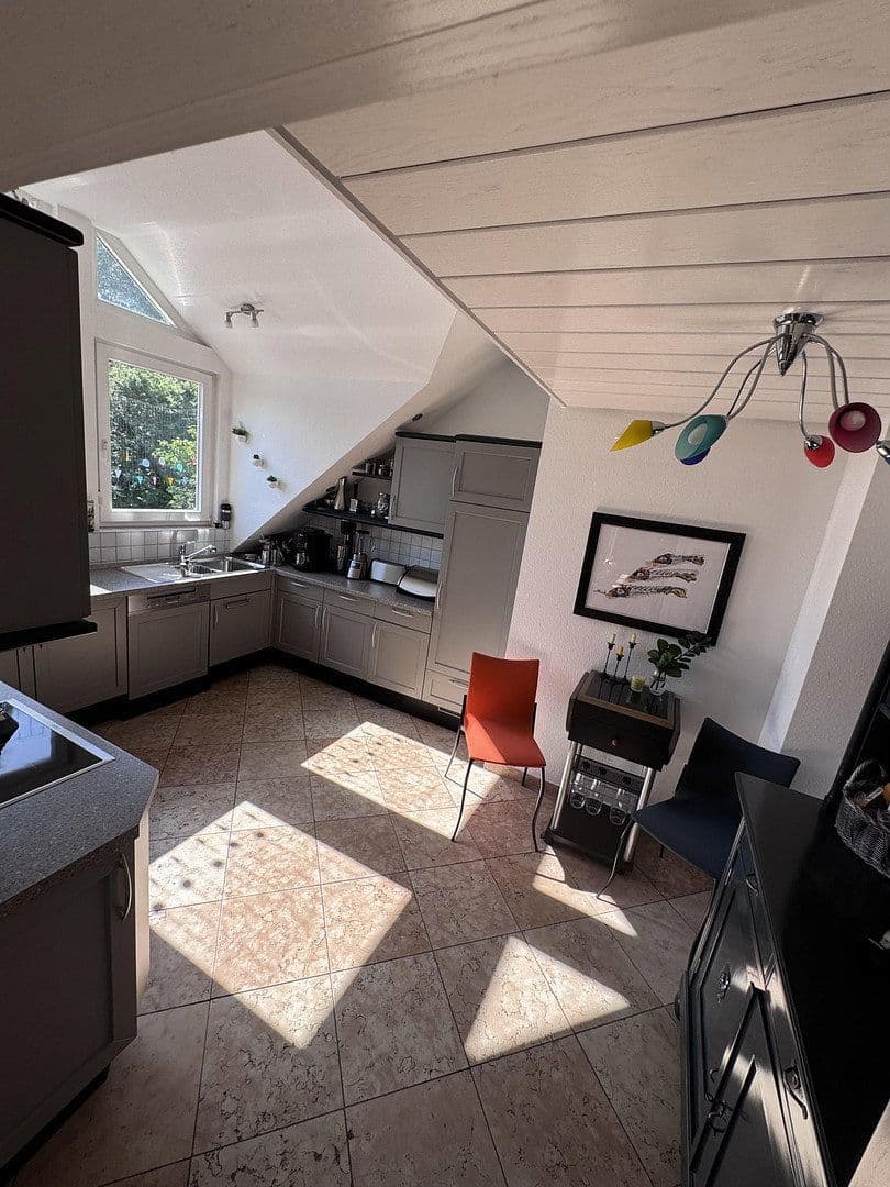 Prodej bytu 6+kk 205 m², Heilbronn, Bádensko-Württembersko Prodej bytu 6+kk 205 m², Heilbronn, Bádensko-Württembersko