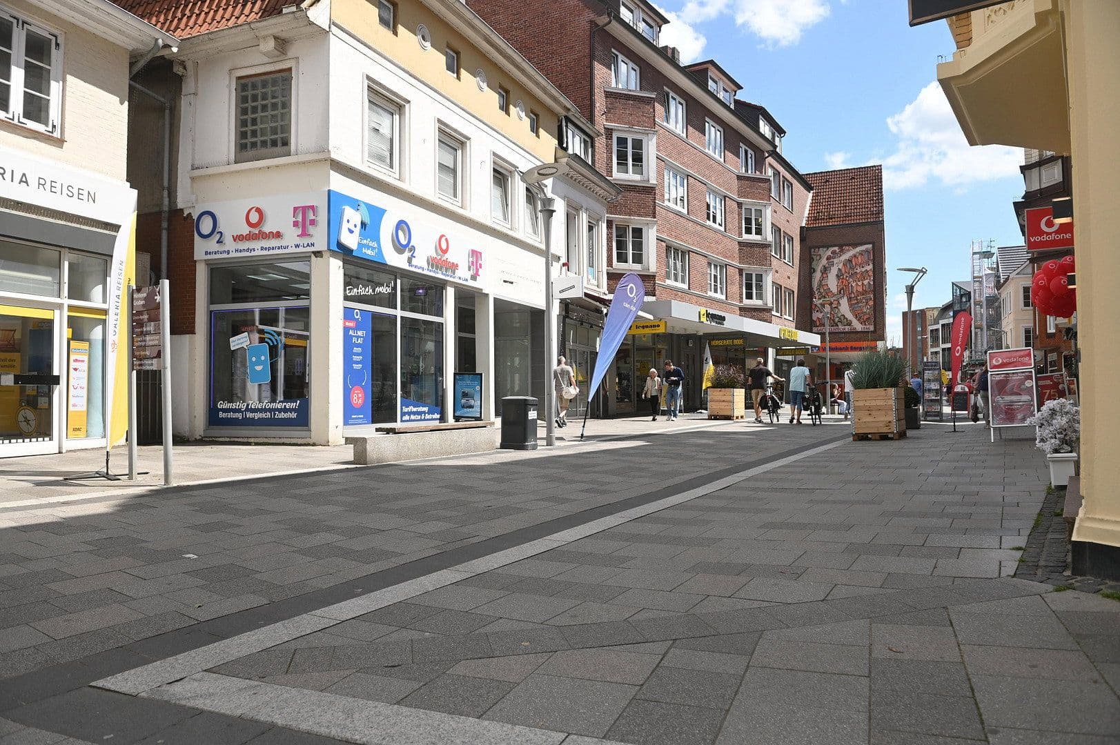 Prodej domu 394 m², pozemek 329 m², Sachsentor 49, Wentorf bei Hamburg, Šlesvicko-Holštýnsko Prodej domu 394 m², pozemek 329 m², Sachsentor 49, Wentorf bei Hamburg, Šlesvicko-Holštýnsko