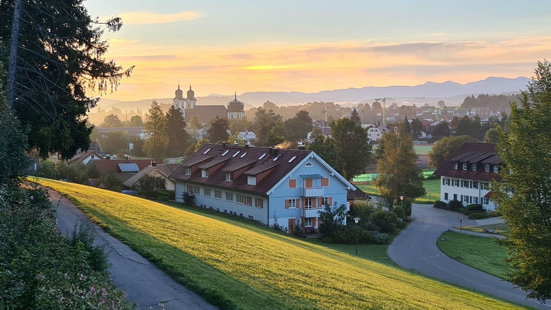 Prodej domu 240 m², pozemek 1.200 m², Lindenberg im Allgäu, Bavorsko Prodej domu 240 m², pozemek 1.200 m², Lindenberg im Allgäu, Bavorsko