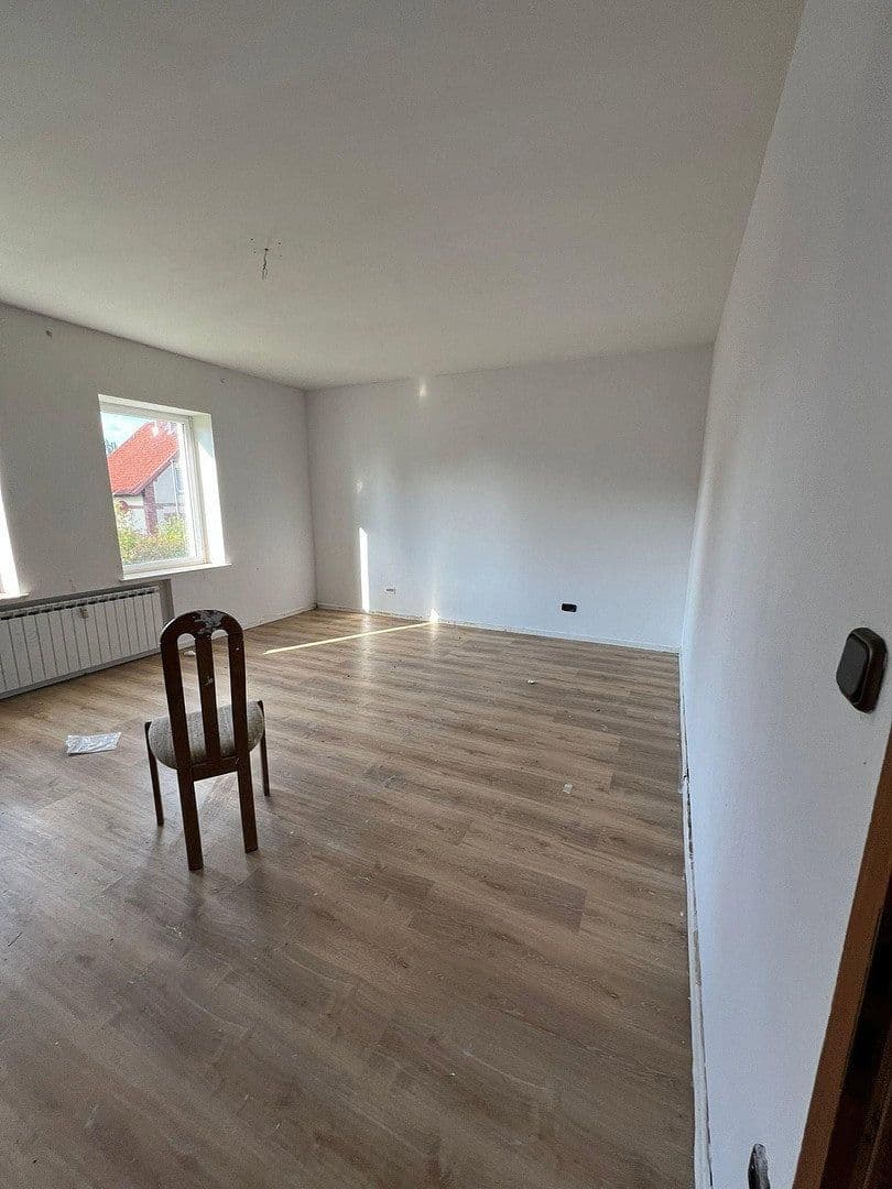 Pronájem bytu 6+1 168 m², Ziegeleiweg 1, Obernkirchen, Dolní Sasko Pronájem bytu 6+1 168 m², Ziegeleiweg 1, Obernkirchen, Dolní Sasko