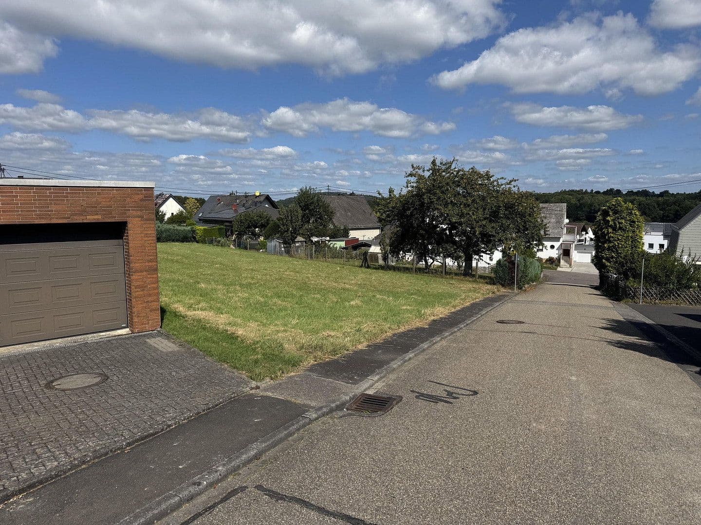 Prodej domu 1 m², pozemek 1.368 m², Im Kettengarten 2, Mogendorf, Porýní-Falc Prodej domu 1 m², pozemek 1.368 m², Im Kettengarten 2, Mogendorf, Porýní-Falc