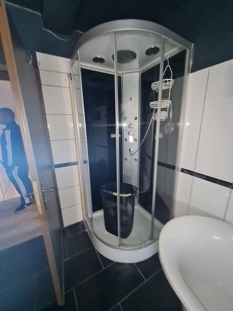 Prodej domu 145 m², pozemek 366 m², Weilerswist, Severní Porýní-Vestfálsko Prodej domu 145 m², pozemek 366 m², Weilerswist, Severní Porýní-Vestfálsko