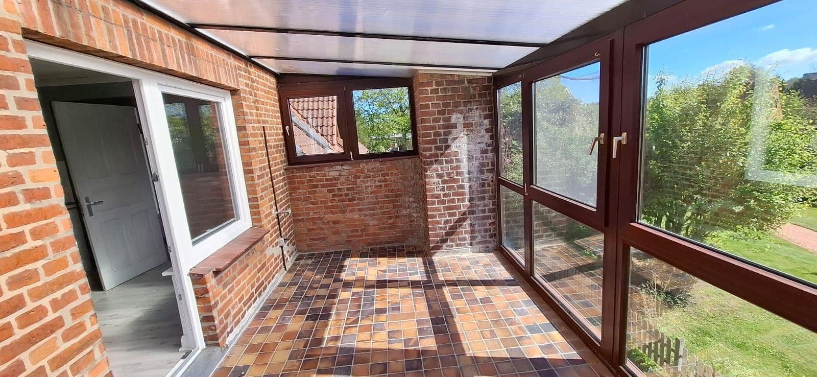 Pronájem bytu 3+1 82 m², Klingenbrooker Weg 6, Westerrade, Šlesvicko-Holštýnsko Pronájem bytu 3+1 82 m², Klingenbrooker Weg 6, Westerrade, Šlesvicko-Holštýnsko