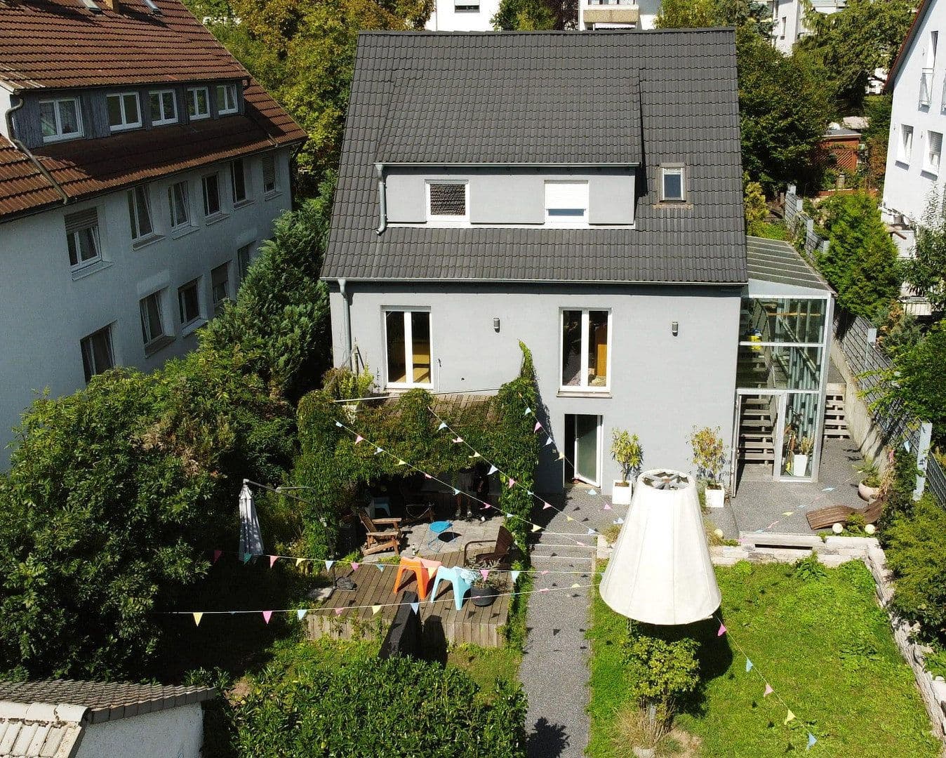 Prodej domu 250 m², pozemek 571 m², Korntal-Münchingen, Bádensko-Württembersko Prodej domu 250 m², pozemek 571 m², Korntal-Münchingen, Bádensko-Württembersko